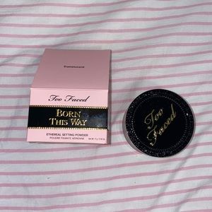 Too faced - born this way translucent powder